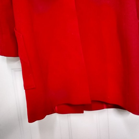 Gucci Red Dress Coat Women Gold Button Down 100% Wool Size 44 Excellent Shape - Picture 8 of 16